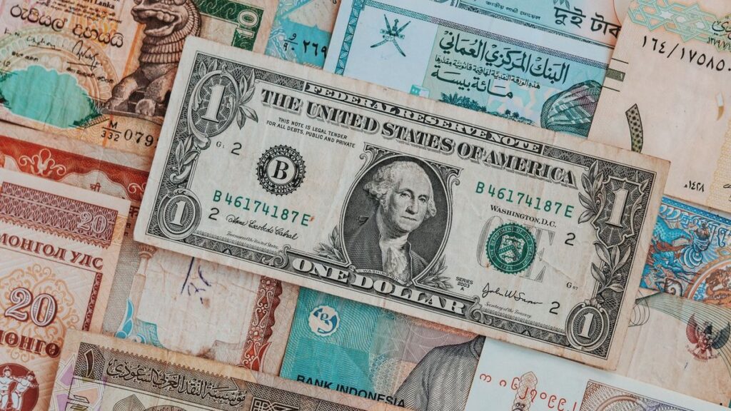 Cartão Internacional sem IOF Alto: Existe Isso Ainda?